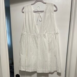Abercrombie White Sleeveless V-Neck Dress
